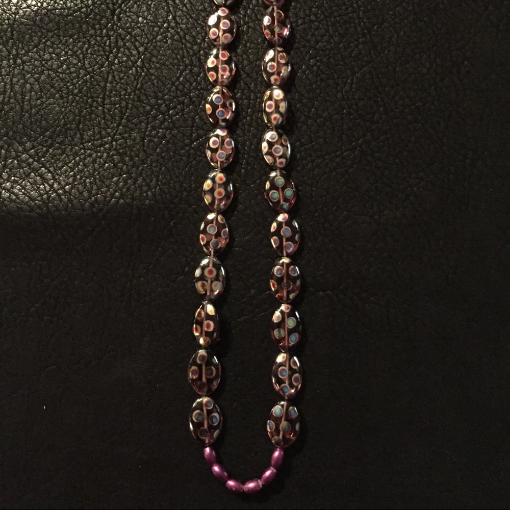 Beautiful Glass Beaded 18” Necklace